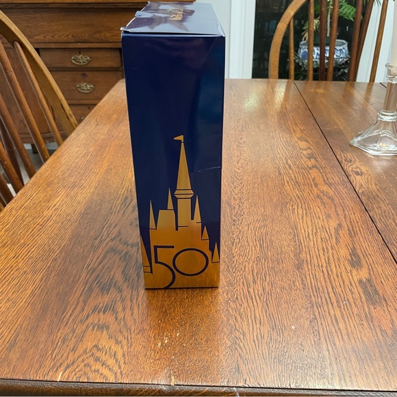 Walt Disney World 50th Anniversary Fab 50 Gold Ornament set NIB - Picture 7 of 10